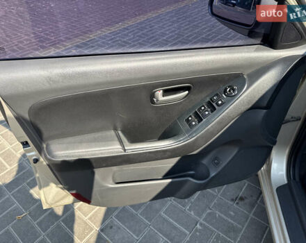 Бежевый Хендай Элантра, объемом двигателя 1.59 л и пробегом 270 тыс. км за 6500 $, фото 13 на Automoto.ua