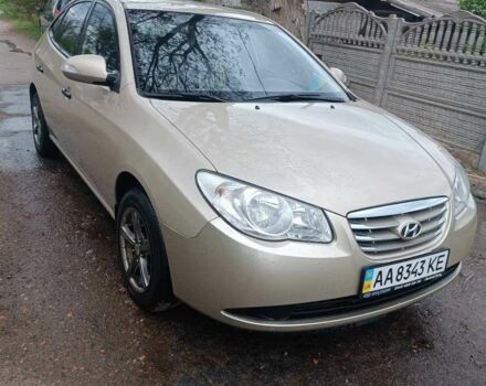 Бежевий Хендай Елантра, об'ємом двигуна 1.6 л та пробігом 142 тис. км за 6900 $, фото 1 на Automoto.ua