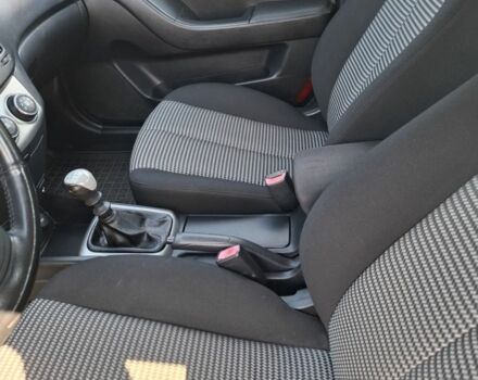 Бежевый Хендай Элантра, объемом двигателя 1.6 л и пробегом 154 тыс. км за 5900 $, фото 3 на Automoto.ua