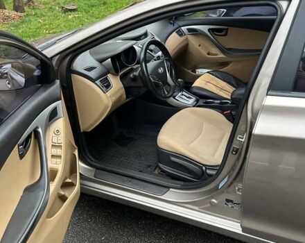 Бежевий Хендай Елантра, об'ємом двигуна 1.8 л та пробігом 158 тис. км за 9200 $, фото 8 на Automoto.ua