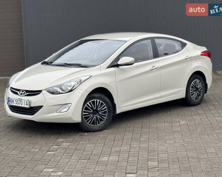 Бежевий Хендай Елантра, об'ємом двигуна 1.6 л та пробігом 185 тис. км за 9850 $, фото 2 на Automoto.ua
