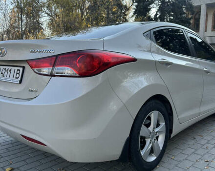 Бежевий Хендай Елантра, об'ємом двигуна 1.8 л та пробігом 15 тис. км за 10000 $, фото 4 на Automoto.ua