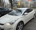 Бежевый Хендай Элантра, объемом двигателя 1.8 л и пробегом 150 тыс. км за 10000 $, фото 2 на Automoto.ua