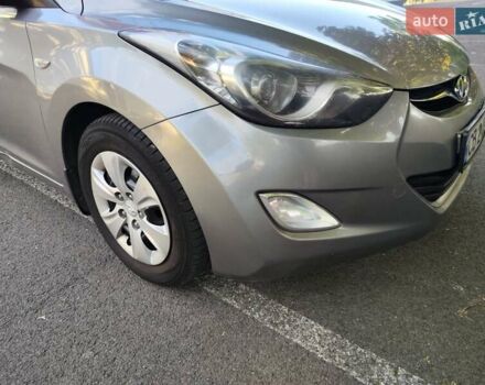 Бежевый Хендай Элантра, объемом двигателя 1.59 л и пробегом 233 тыс. км за 7500 $, фото 13 на Automoto.ua