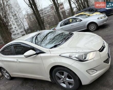 Бежевый Хендай Элантра, объемом двигателя 1.8 л и пробегом 150 тыс. км за 10000 $, фото 3 на Automoto.ua