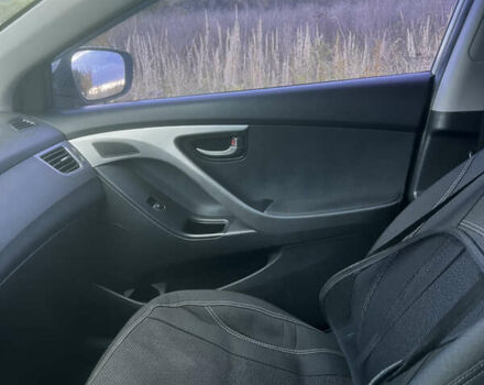 Бежевий Хендай Елантра, об'ємом двигуна 1.59 л та пробігом 153 тис. км за 7500 $, фото 7 на Automoto.ua