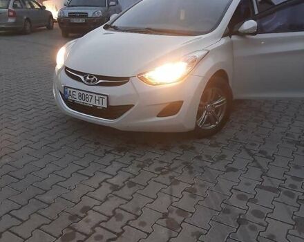 Бежевий Хендай Елантра, об'ємом двигуна 1.59 л та пробігом 137 тис. км за 8400 $, фото 3 на Automoto.ua