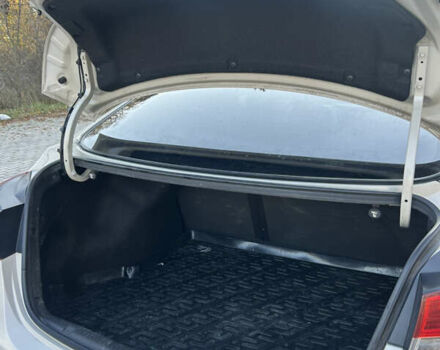 Бежевий Хендай Елантра, об'ємом двигуна 1.8 л та пробігом 15 тис. км за 10000 $, фото 11 на Automoto.ua