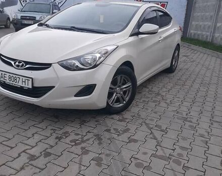 Бежевий Хендай Елантра, об'ємом двигуна 1.59 л та пробігом 137 тис. км за 8400 $, фото 2 на Automoto.ua