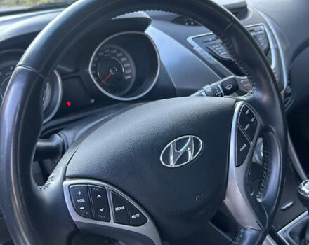 Бежевий Хендай Елантра, об'ємом двигуна 1.8 л та пробігом 15 тис. км за 10000 $, фото 18 на Automoto.ua