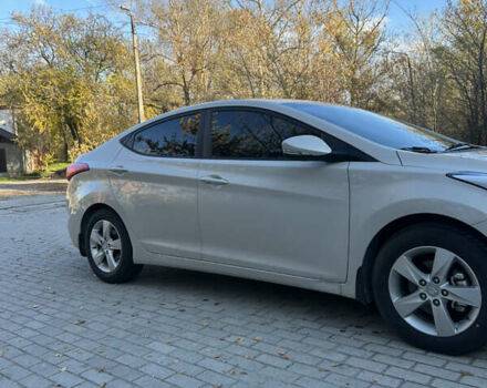 Бежевий Хендай Елантра, об'ємом двигуна 1.8 л та пробігом 15 тис. км за 10000 $, фото 10 на Automoto.ua