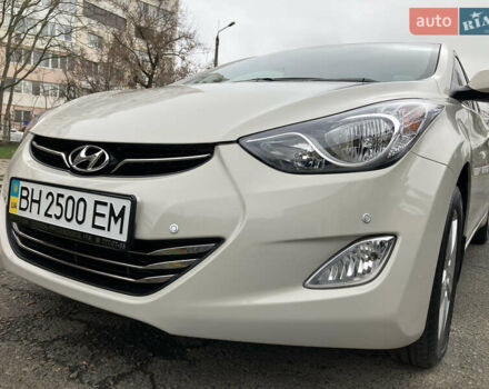 Бежевый Хендай Элантра, объемом двигателя 1.8 л и пробегом 8 тыс. км за 16999 $, фото 7 на Automoto.ua