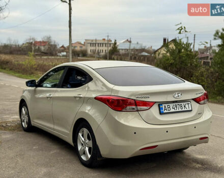 Бежевий Хендай Елантра, об'ємом двигуна 1.8 л та пробігом 154 тис. км за 9750 $, фото 12 на Automoto.ua