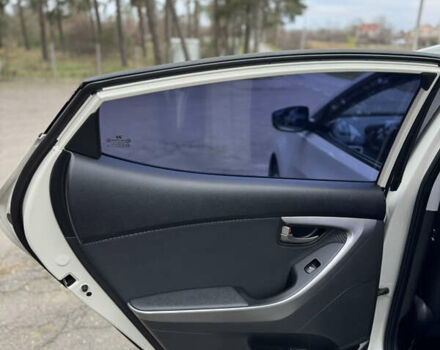 Бежевий Хендай Елантра, об'ємом двигуна 1.8 л та пробігом 154 тис. км за 9750 $, фото 18 на Automoto.ua