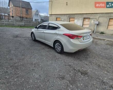 Бежевый Хендай Элантра, объемом двигателя 1.6 л и пробегом 220 тыс. км за 8200 $, фото 7 на Automoto.ua