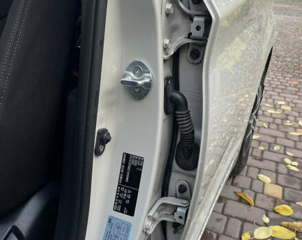 Хендай Элантра 2013 в Голованевске на Automoto.ua Бежевый Хендай Элантра, объемом двигателя 1.6 л и пробегом 130 тыс. км за 9900 $, фото 20 на Automoto.ua