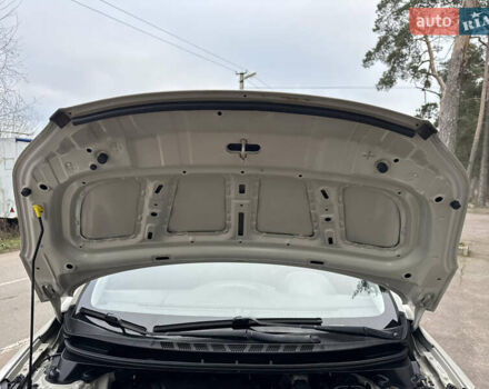 Бежевий Хендай Елантра, об'ємом двигуна 1.8 л та пробігом 154 тис. км за 9750 $, фото 35 на Automoto.ua