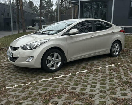 Бежевий Хендай Елантра, об'ємом двигуна 1.8 л та пробігом 131 тис. км за 9900 $, фото 3 на Automoto.ua