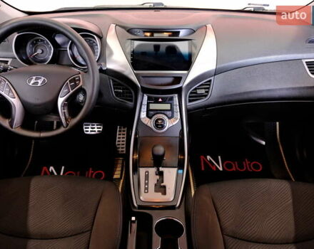 Хендай Элантра 2013 в Одессе на Automoto.ua Бежевый Хендай Элантра, объемом двигателя 1.8 л и пробегом 134 тыс. км за 9900 $, фото 41 на Automoto.ua