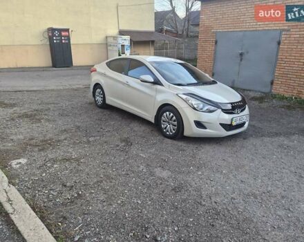 Бежевый Хендай Элантра, объемом двигателя 1.6 л и пробегом 220 тыс. км за 8200 $, фото 1 на Automoto.ua