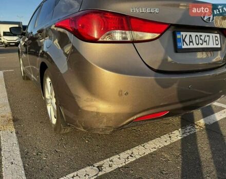 Бежевий Хендай Елантра, об'ємом двигуна 1.8 л та пробігом 163 тис. км за 9500 $, фото 23 на Automoto.ua