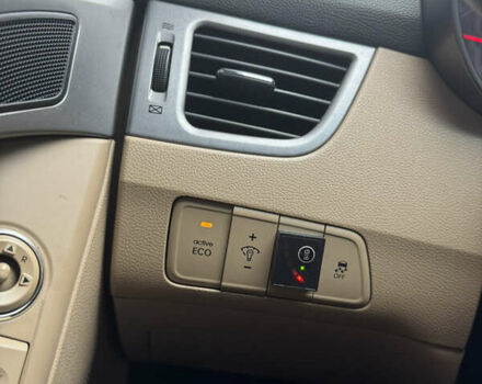 Бежевый Хендай Элантра, объемом двигателя 1.8 л и пробегом 220 тыс. км за 9100 $, фото 10 на Automoto.ua