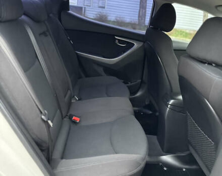 Бежевий Хендай Елантра, об'ємом двигуна 1.8 л та пробігом 154 тис. км за 9750 $, фото 30 на Automoto.ua