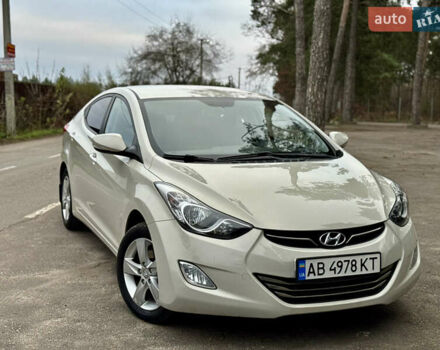 Бежевий Хендай Елантра, об'ємом двигуна 1.8 л та пробігом 154 тис. км за 9750 $, фото 4 на Automoto.ua