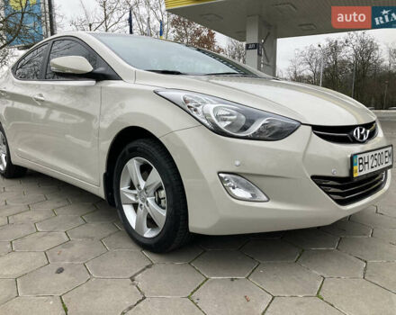 Бежевый Хендай Элантра, объемом двигателя 1.8 л и пробегом 8 тыс. км за 16999 $, фото 3 на Automoto.ua