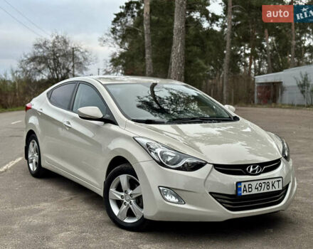 Бежевий Хендай Елантра, об'ємом двигуна 1.8 л та пробігом 154 тис. км за 9750 $, фото 5 на Automoto.ua