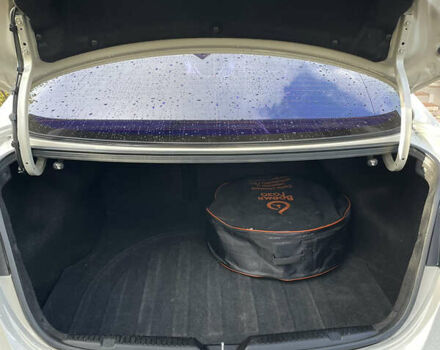 Хендай Элантра 2013 в Голованевске на Automoto.ua Бежевый Хендай Элантра, объемом двигателя 1.6 л и пробегом 130 тыс. км за 9900 $, фото 25 на Automoto.ua