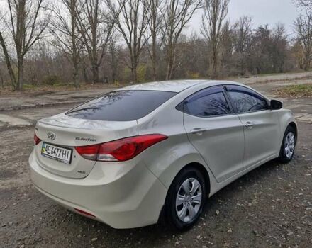 Бежевый Хендай Элантра, объемом двигателя 1.59 л и пробегом 190 тыс. км за 9200 $, фото 1 на Automoto.ua