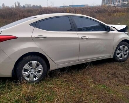 Бежевый Хендай Элантра, объемом двигателя 1.6 л и пробегом 116 тыс. км за 3300 $, фото 2 на Automoto.ua