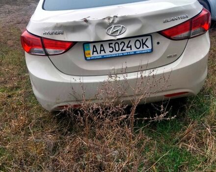 Бежевый Хендай Элантра, объемом двигателя 1.6 л и пробегом 116 тыс. км за 3300 $, фото 3 на Automoto.ua