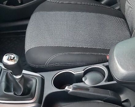 Бежевий Хендай Елантра, об'ємом двигуна 1.6 л та пробігом 68 тис. км за 256 $, фото 21 на Automoto.ua