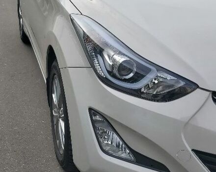 Бежевий Хендай Елантра, об'ємом двигуна 1.6 л та пробігом 68 тис. км за 256 $, фото 6 на Automoto.ua