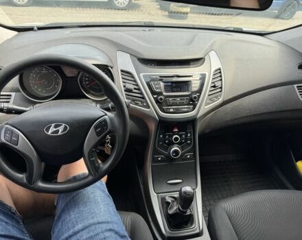 Бежевий Хендай Елантра, об'ємом двигуна 1.6 л та пробігом 87 тис. км за 7700 $, фото 6 на Automoto.ua