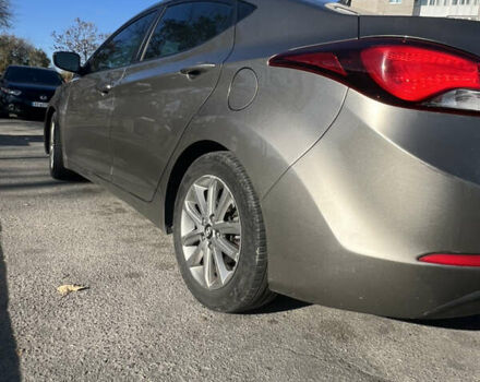 Бежевий Хендай Елантра, об'ємом двигуна 1.8 л та пробігом 174 тис. км за 9550 $, фото 5 на Automoto.ua