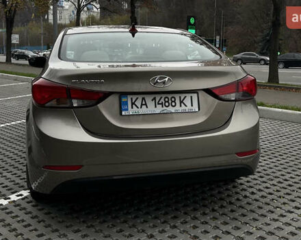 Бежевый Хендай Элантра, объемом двигателя 1.8 л и пробегом 115 тыс. км за 9600 $, фото 3 на Automoto.ua