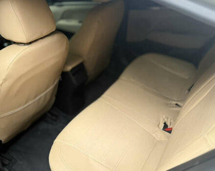 Бежевый Хендай Элантра, объемом двигателя 2 л и пробегом 127 тыс. км за 11800 $, фото 11 на Automoto.ua