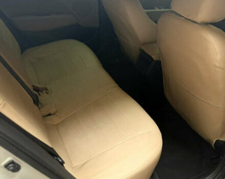 Бежевый Хендай Элантра, объемом двигателя 2 л и пробегом 127 тыс. км за 11800 $, фото 10 на Automoto.ua