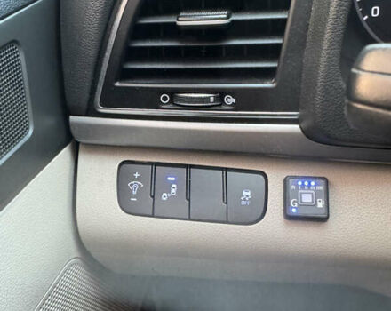 Бежевый Хендай Элантра, объемом двигателя 2 л и пробегом 78 тыс. км за 12500 $, фото 12 на Automoto.ua