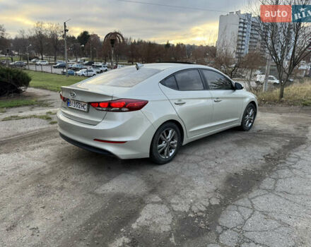 Бежевый Хендай Элантра, объемом двигателя 2 л и пробегом 78 тыс. км за 12500 $, фото 3 на Automoto.ua