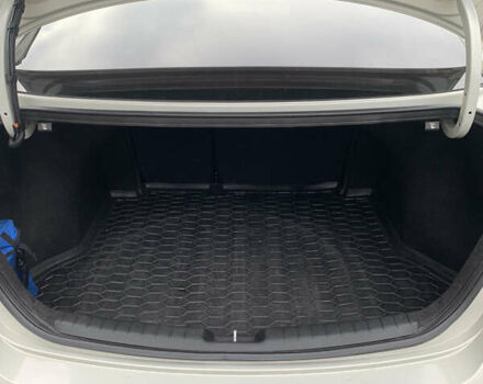 Бежевый Хендай Элантра, объемом двигателя 1.59 л и пробегом 98 тыс. км за 12500 $, фото 10 на Automoto.ua