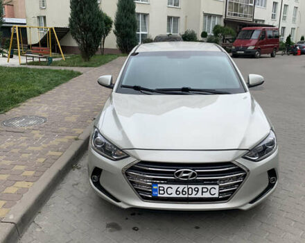 Бежевый Хендай Элантра, объемом двигателя 1.59 л и пробегом 98 тыс. км за 12500 $, фото 4 на Automoto.ua