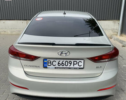 Бежевый Хендай Элантра, объемом двигателя 1.59 л и пробегом 98 тыс. км за 12500 $, фото 3 на Automoto.ua