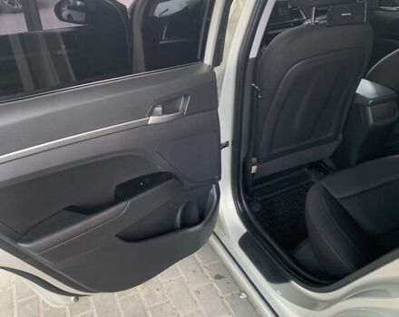 Бежевый Хендай Элантра, объемом двигателя 1.59 л и пробегом 98 тыс. км за 12500 $, фото 17 на Automoto.ua