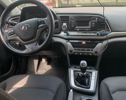 Бежевый Хендай Элантра, объемом двигателя 1.59 л и пробегом 98 тыс. км за 12500 $, фото 25 на Automoto.ua