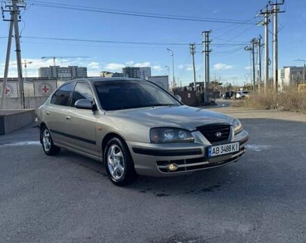 Бежевий Хендай Елантра, об'ємом двигуна 1.98 л та пробігом 320 тис. км за 3000 $, фото 1 на Automoto.ua