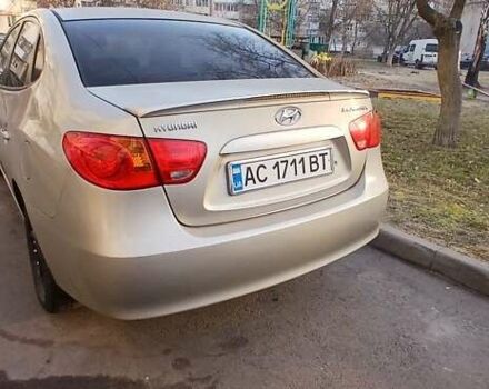 Бежевый Хендай Элантра, объемом двигателя 1.6 л и пробегом 240 тыс. км за 6500 $, фото 1 на Automoto.ua
